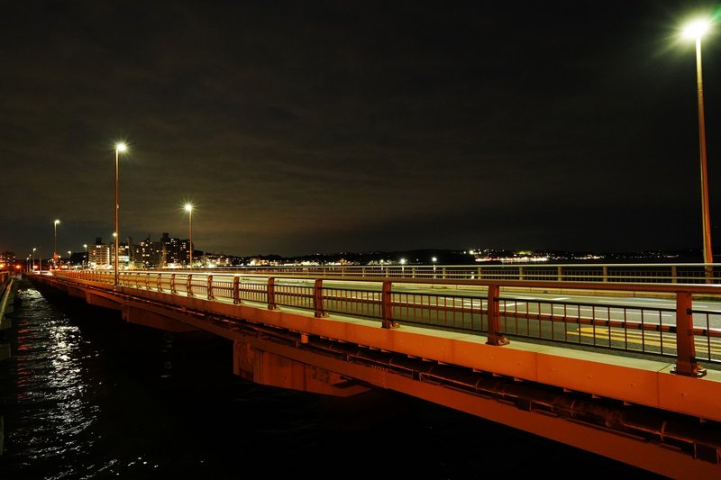 江の島大橋と湘南の夜景