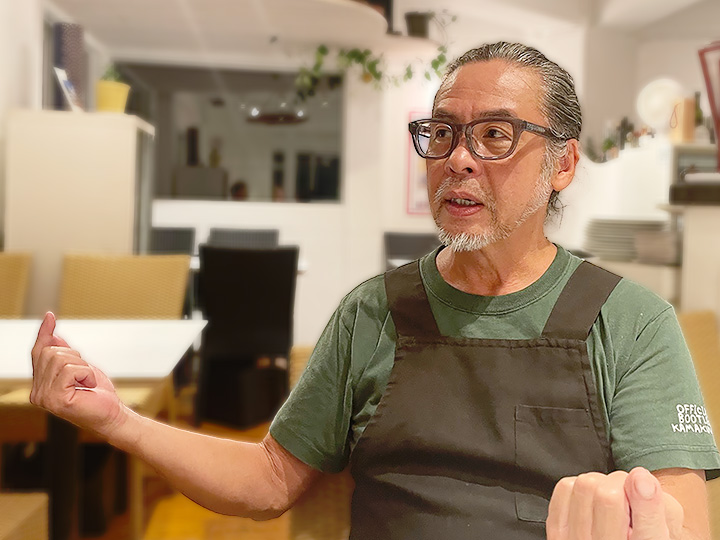 この街のリズムを物語っているようだと話す池田さんの写真