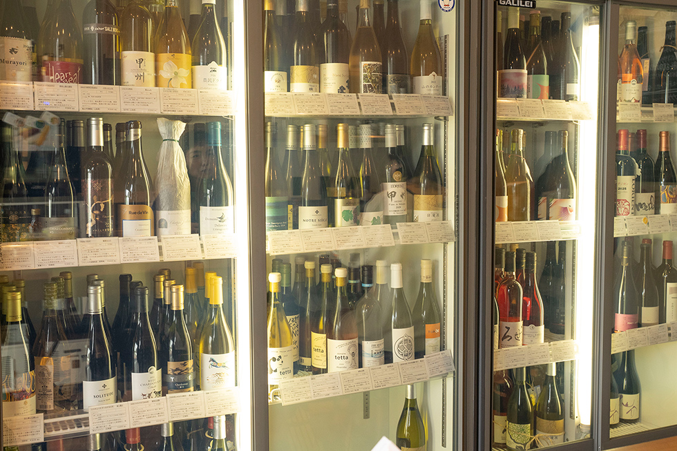 日本ワイン専門店、店内の写真