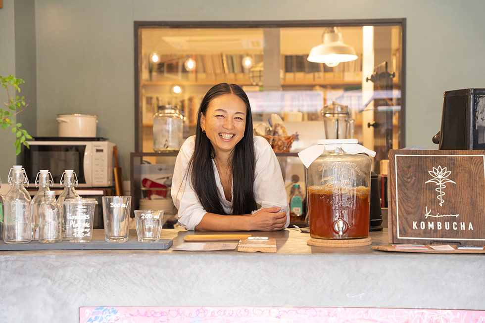 【湘南diary 004】湘南・鎌倉で、旅するように発酵と生きる。
「Kimy Kombucha」橋本貴美代さん