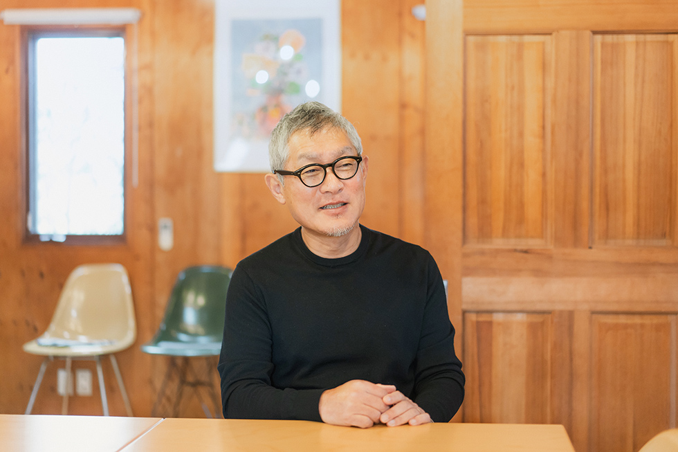 「場づくりをはじめて感じる、鎌倉の心地よさ」を語る伊藤さんの写真